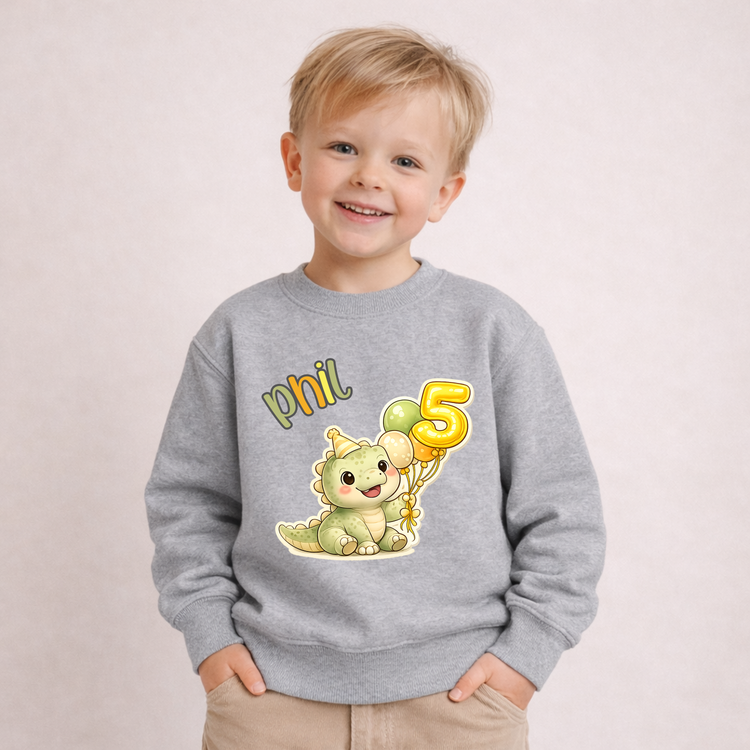 Individueller Kinder Geburtstagspullover mit Name und Zahl