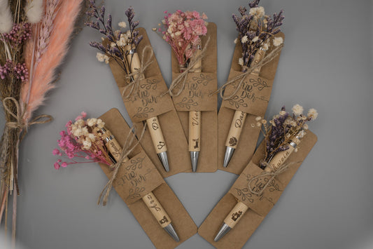 Personalisierter Holz Kugelschreiber mit Gravur & Geschenkverpackung