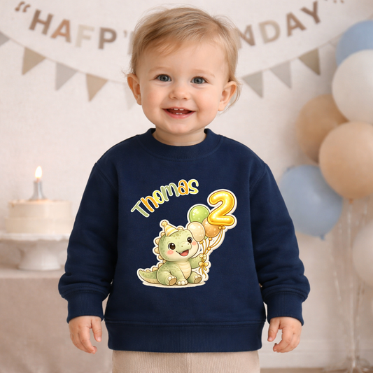 Niedlicher Dino Kinderpullover personalisiert für Geburtstag