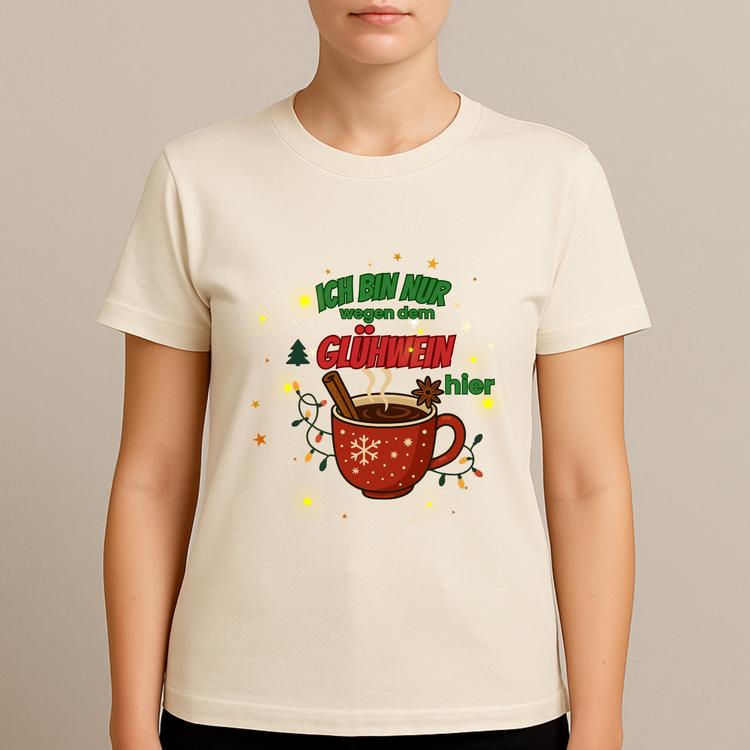 Glühwein T-Shirt – Weihnachtsmarkt Motiv mit Tasse & Zimt (Unisex)