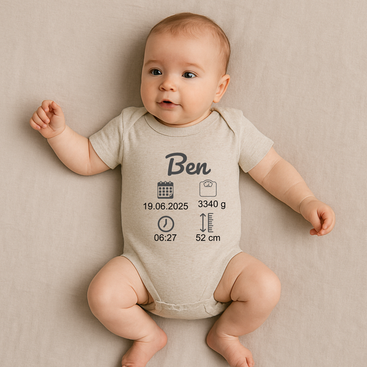 Personalisiertes Baby Body mit Namen & Geburtsdaten – Kurz- oder Langarm