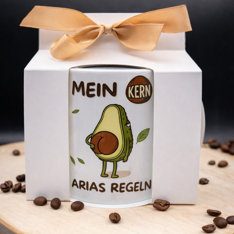 Avocado Motiv Tasse mit Name, personalisiertes Geschenk für Kaffee oder Tee, liebevoll verpackt und hochwertig