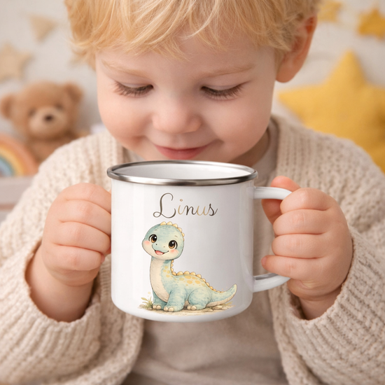 Personalisierte Emaille Tasse Linus mit freundlichem Dinosaurier, stabiler Kinderbecher mit Namen als Geschenk fuer Kindergarten