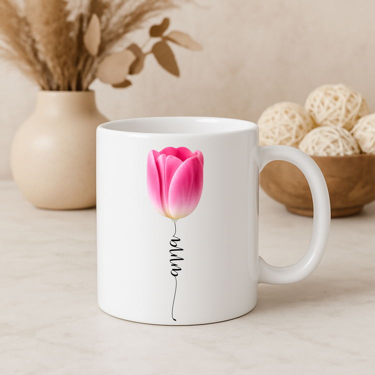 Personalisierte Tasse „Lieblingsmensch“ – Name & Blumenmotiv